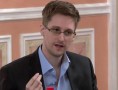 Snowden diz estar disposto a colaborar com as investigações do caso de espionagem em troca de asilo permanente no Brasil (Crédito: Associated Press)
