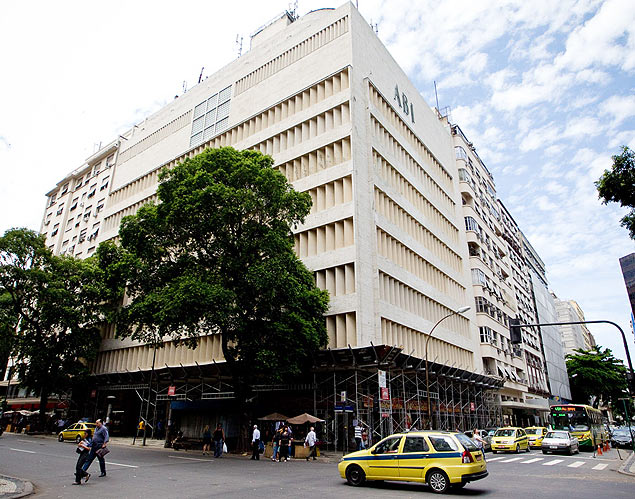 Edifício-sede da ABI (Foto: Daniel Marcenco / Folhapress)