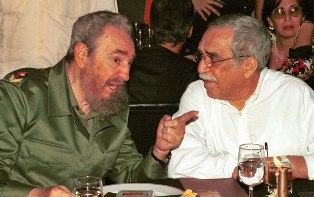 Fidel Castro e García Márquez (Foto: Alejandro Ernesto / EFE)