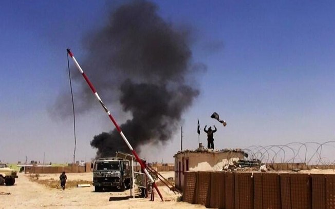 Base militar do EI localizada no Iraque (Foto: Reuters)