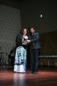 Fellipe Torres, vencedor da categoria 'Reportagem Cultural" - Regional Nordeste (Foto: Edmilson Silva)