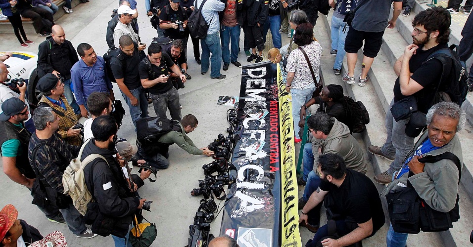 Manifestação em São Paulo contra a violência a jornalistas. Foto: Agência UOL