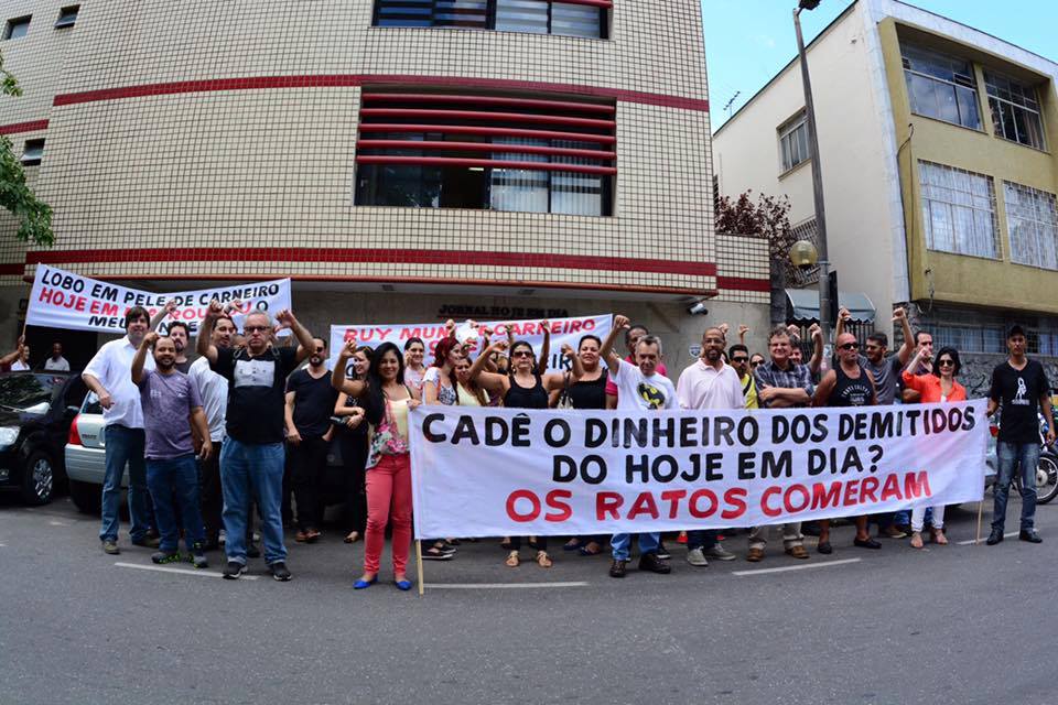 Manifestação de funcionários do Hoje em Dia contra o atraso de salários e indenizações de demitidos realizada em dezembro. Foto: Divulgação