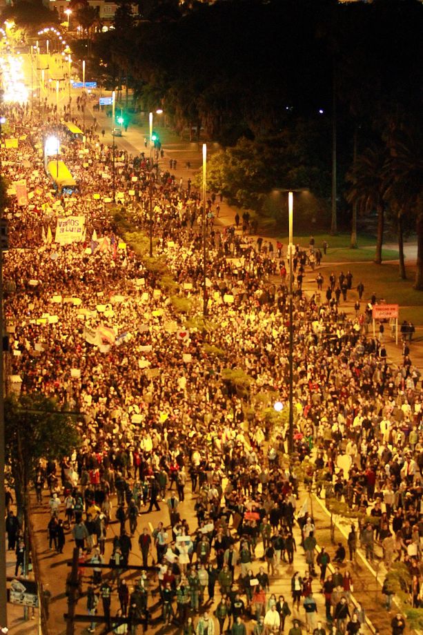 Manifestação em Porto Alegre - Gilmar Luiz Blog Porto Imagem